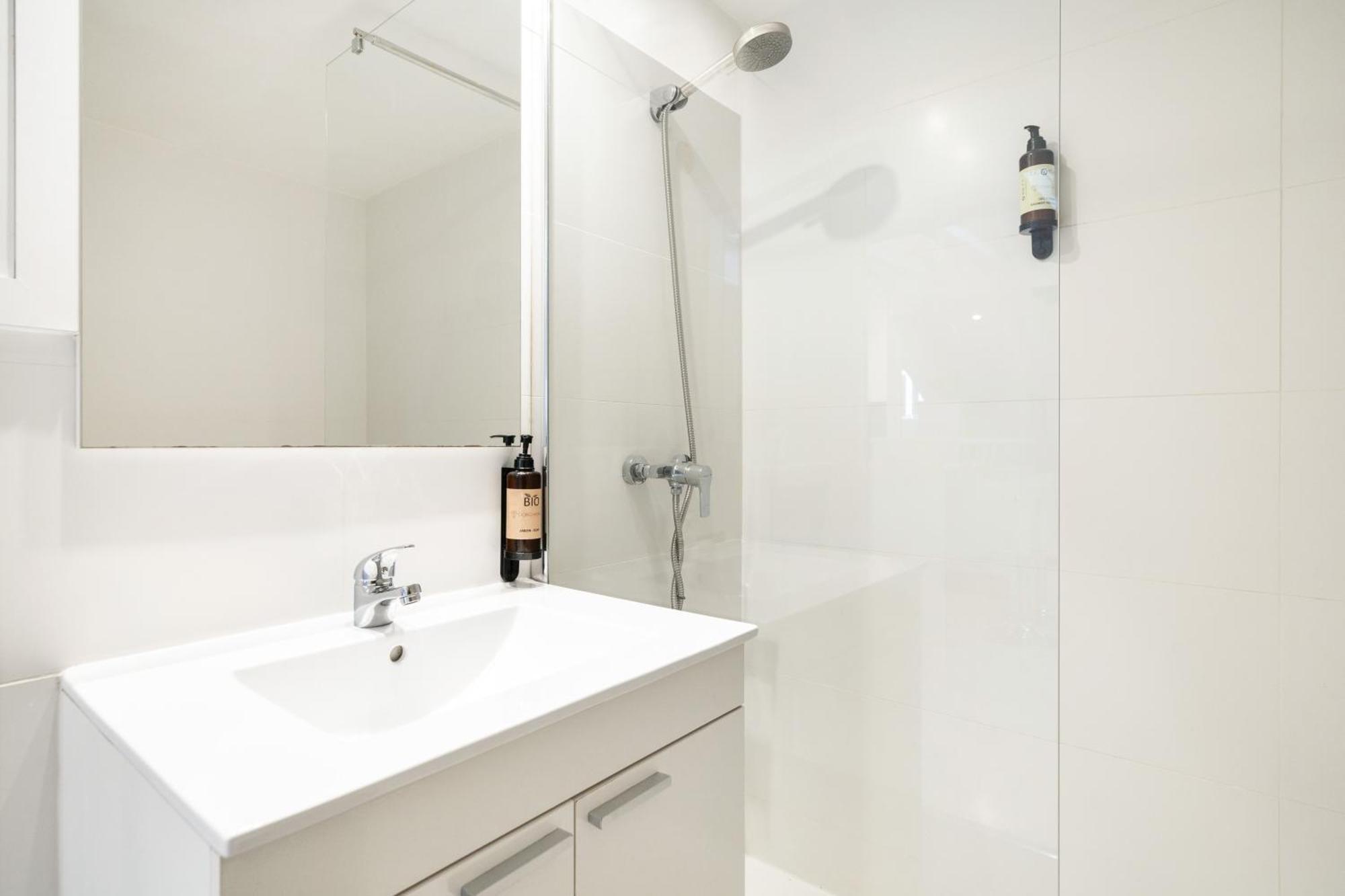 Cb21 Apartment Мадрид Екстериор снимка